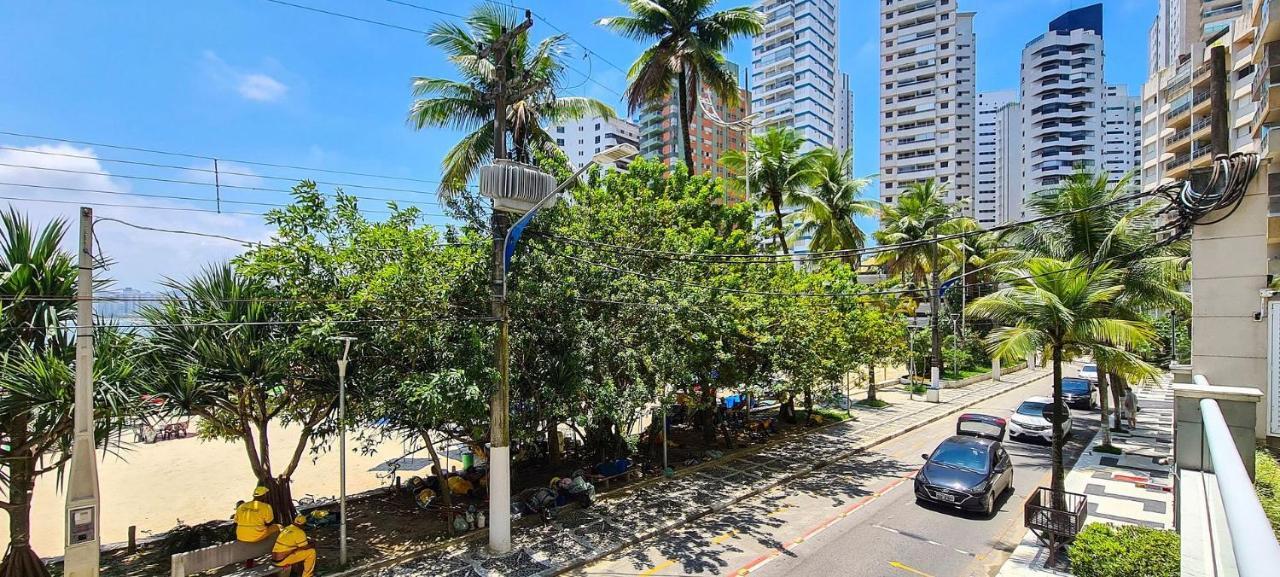 Apto Com Garagem E Lavanderia Em Frente A Praia Гуаружа Экстерьер фото